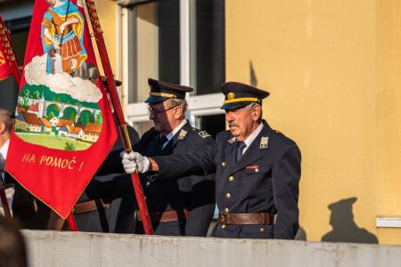 OBČINSKO PRIZNANJE ZA DVA DIRIGENTA, HIŠNIKA, MEDICINSKO SESTRO, ZGODOVINARJA IN PEVSKI ZBOR 2